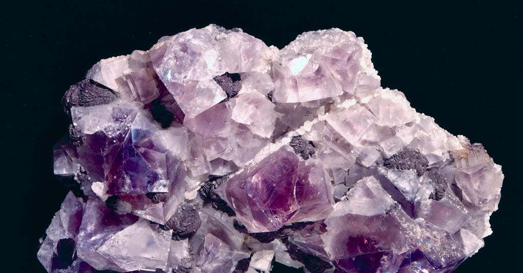 Fluorspar to fluorine chemical substances with out going by way of hazardous hydrogen fluoride | Evaluation